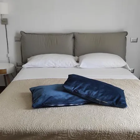 Marchesa Lulu Guest house *